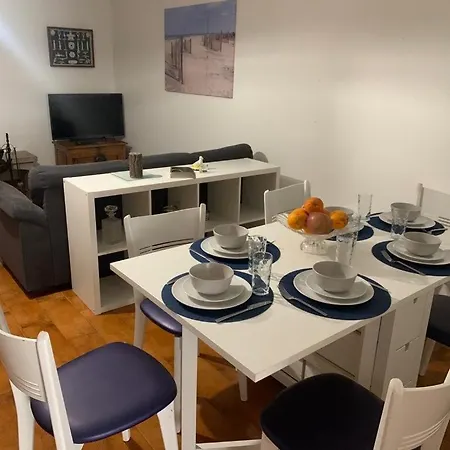 Holiday home Casa Do Damasquero Sesimbra